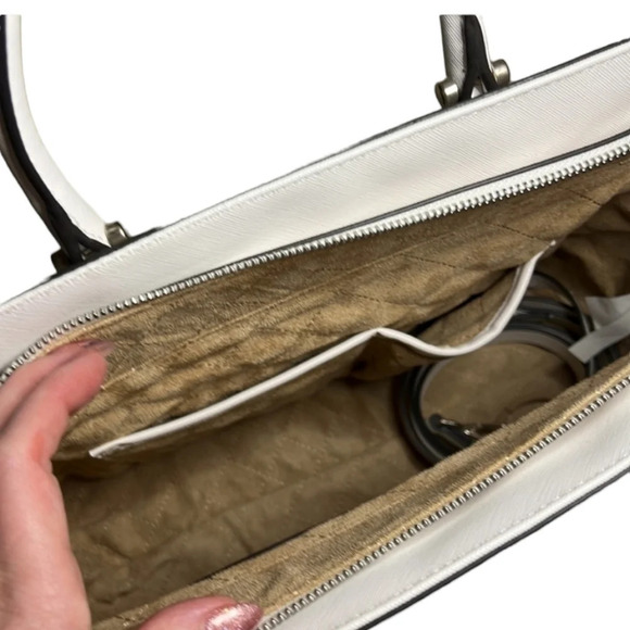 Celine Dion Satchel EUC ❤️ - Picture 9 of 13